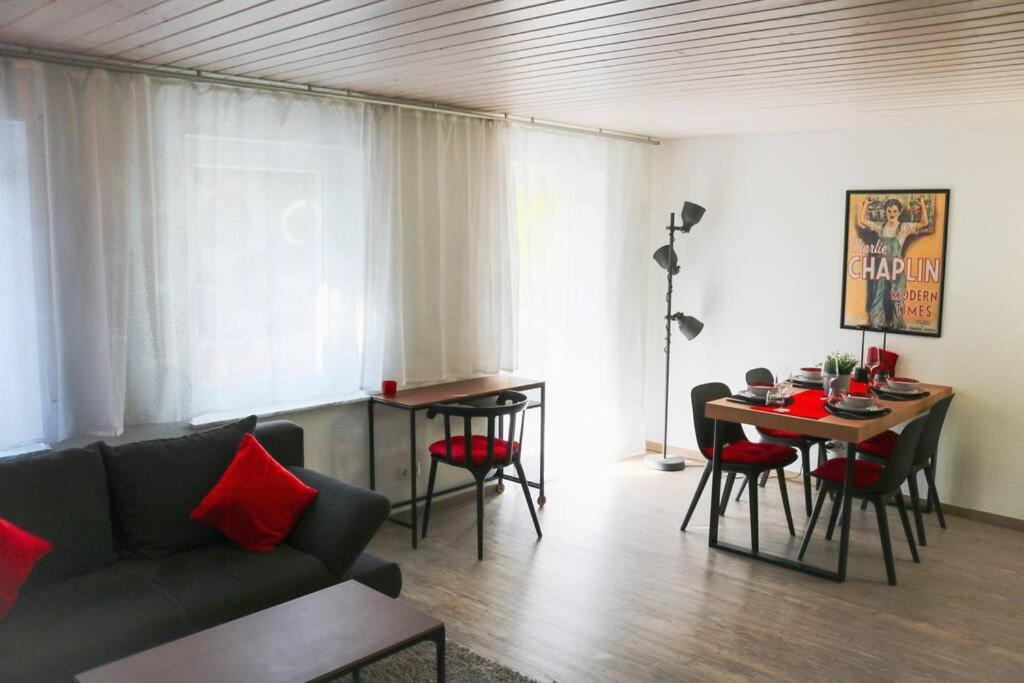 Design-Apartment Modern Times- Zentral & Ruhig ชลูคซี ภายนอก รูปภาพ